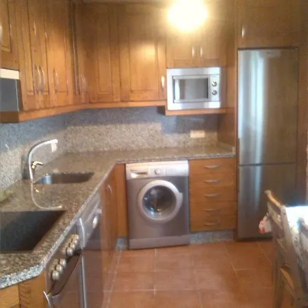 La Plaza Nyaraló Villatoro